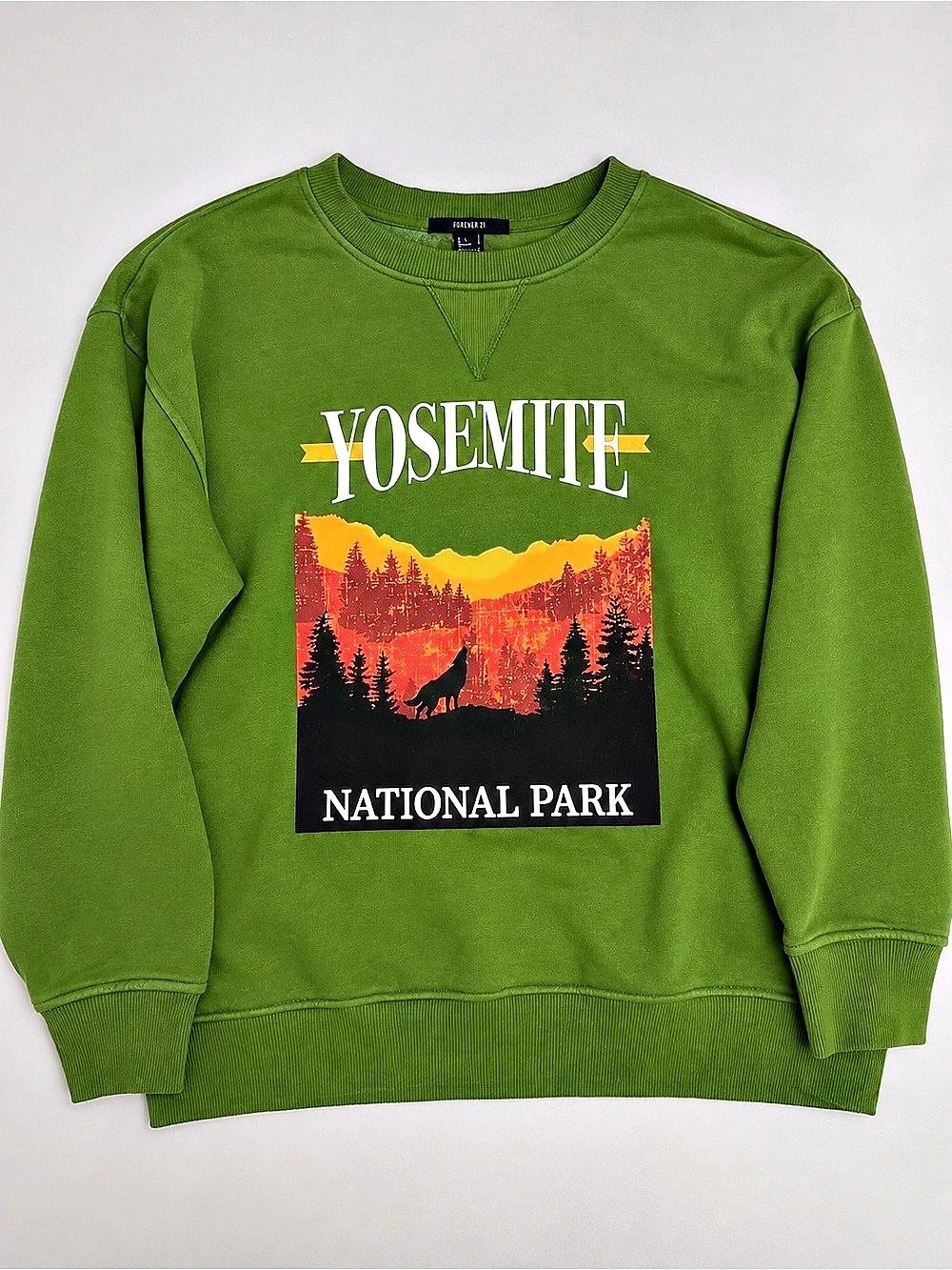 Forever 21 Yosemite National Park Graphic Sweatshirt Size Small